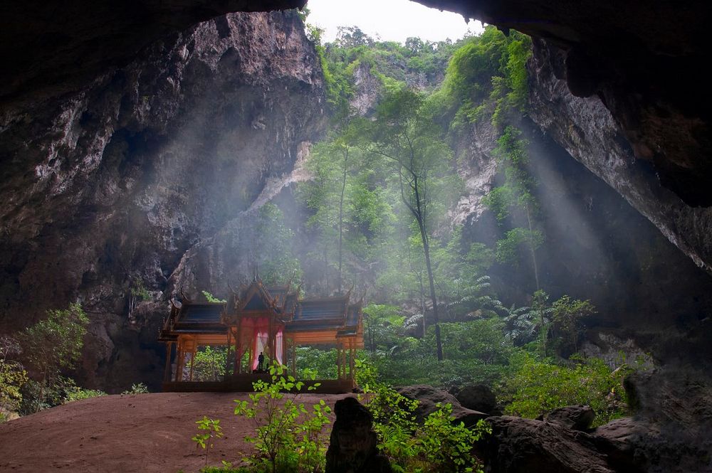 Hua Hin - Phraya Nakhon Cave