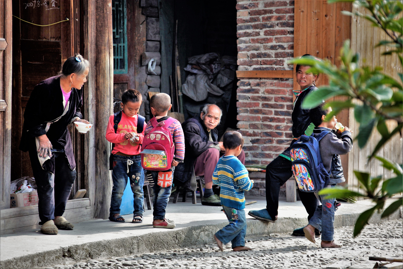 Huanggang people 3