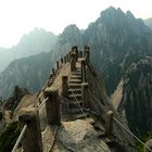 Huangshan - Treppen erobern Gipfel