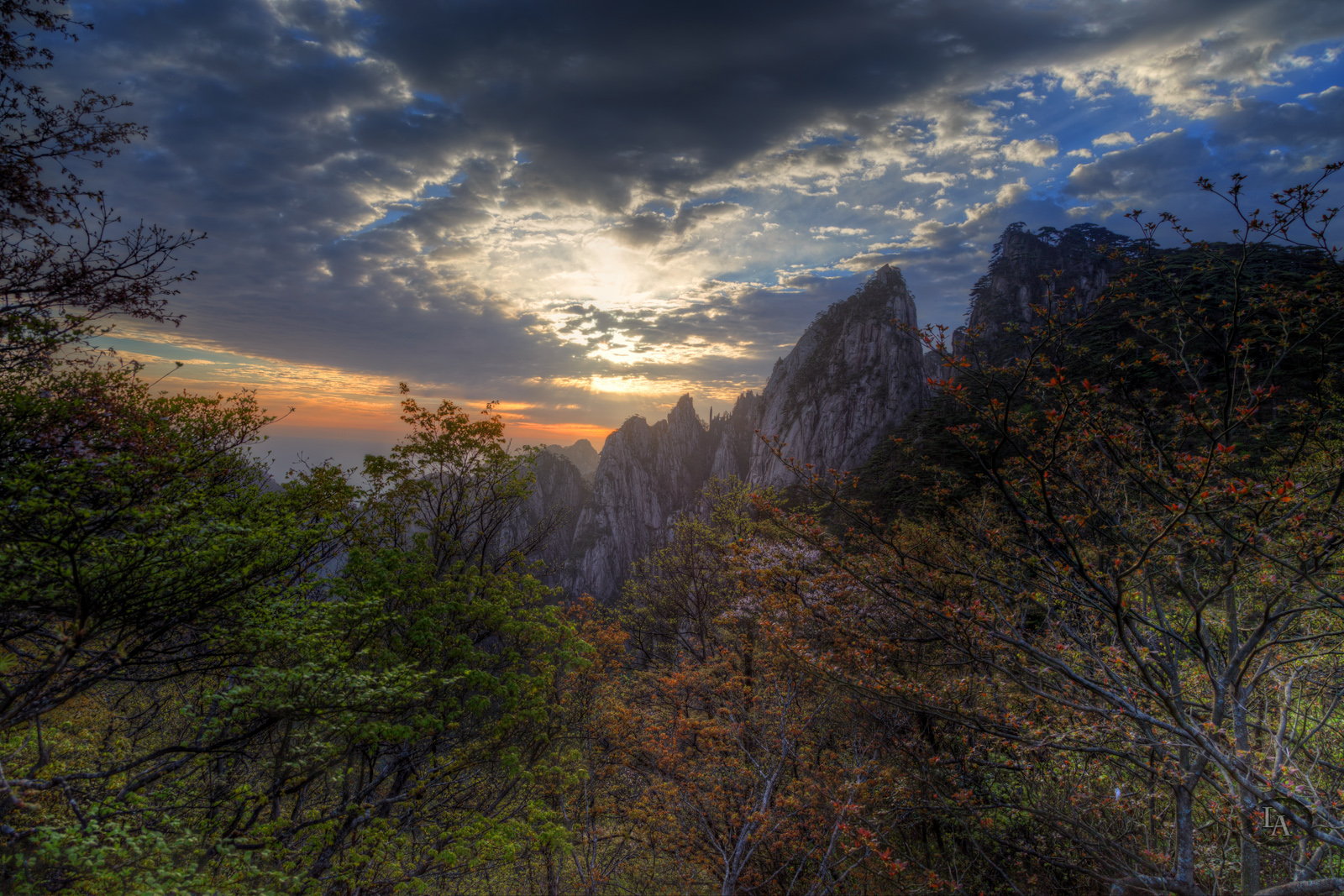 Huangshan (Yellow Mountain)