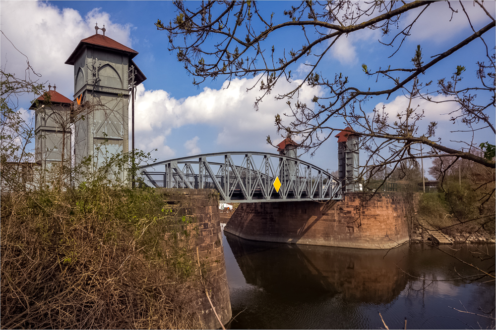 Hubbrücke Handelshafen (II)