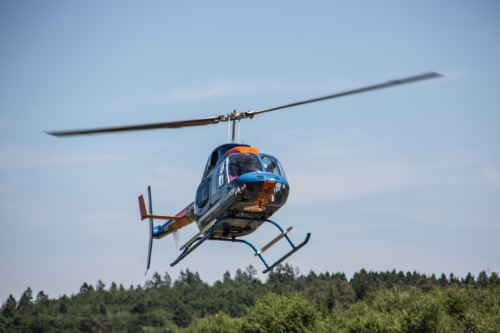 Hubschrauber beim Start