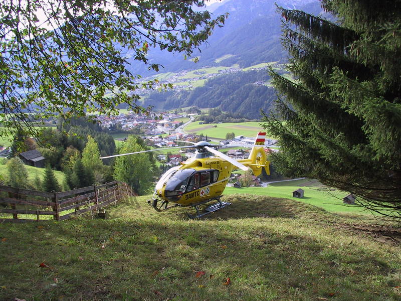 Hubschrauber im Wald