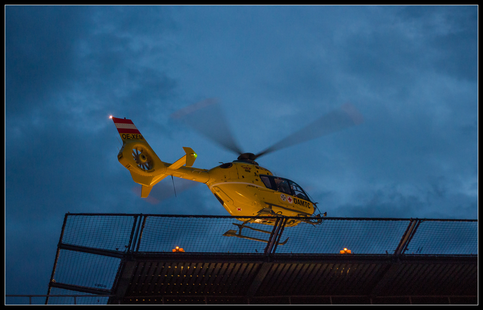 Hubschraubereinsatz Foto & Bild technisch, verkehr, technik Bilder