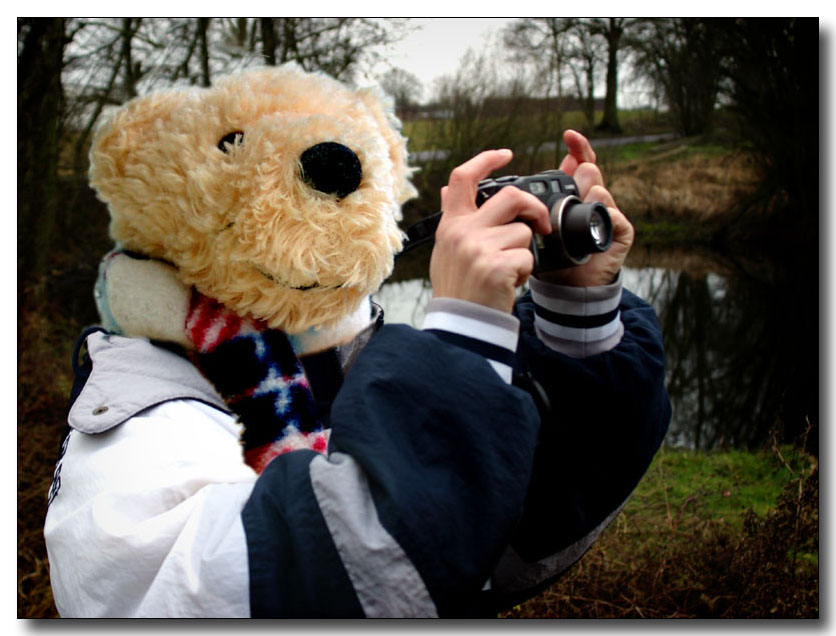 Huch, hab ich doch einen fc-Fotografen bei der "Arbeit" erwischt ;-)