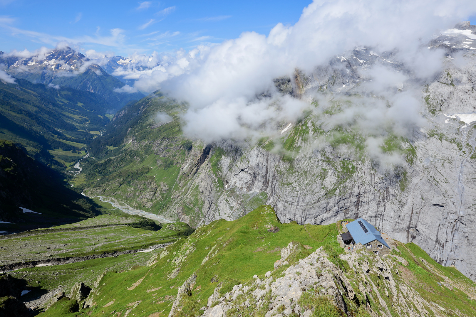 Hüfihütte , Maderanertal