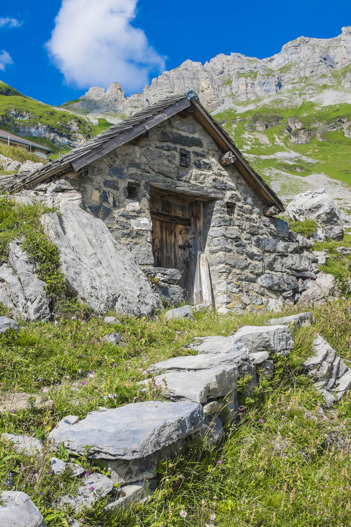 Hütte am Klausenpass, Schweiz