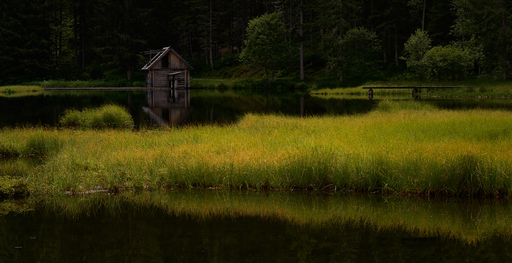 Hütte am Schattensee