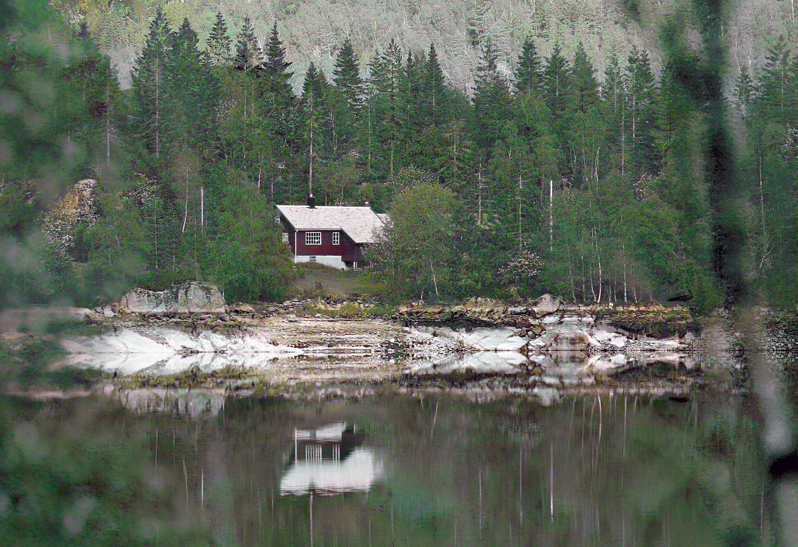 Hütte am See