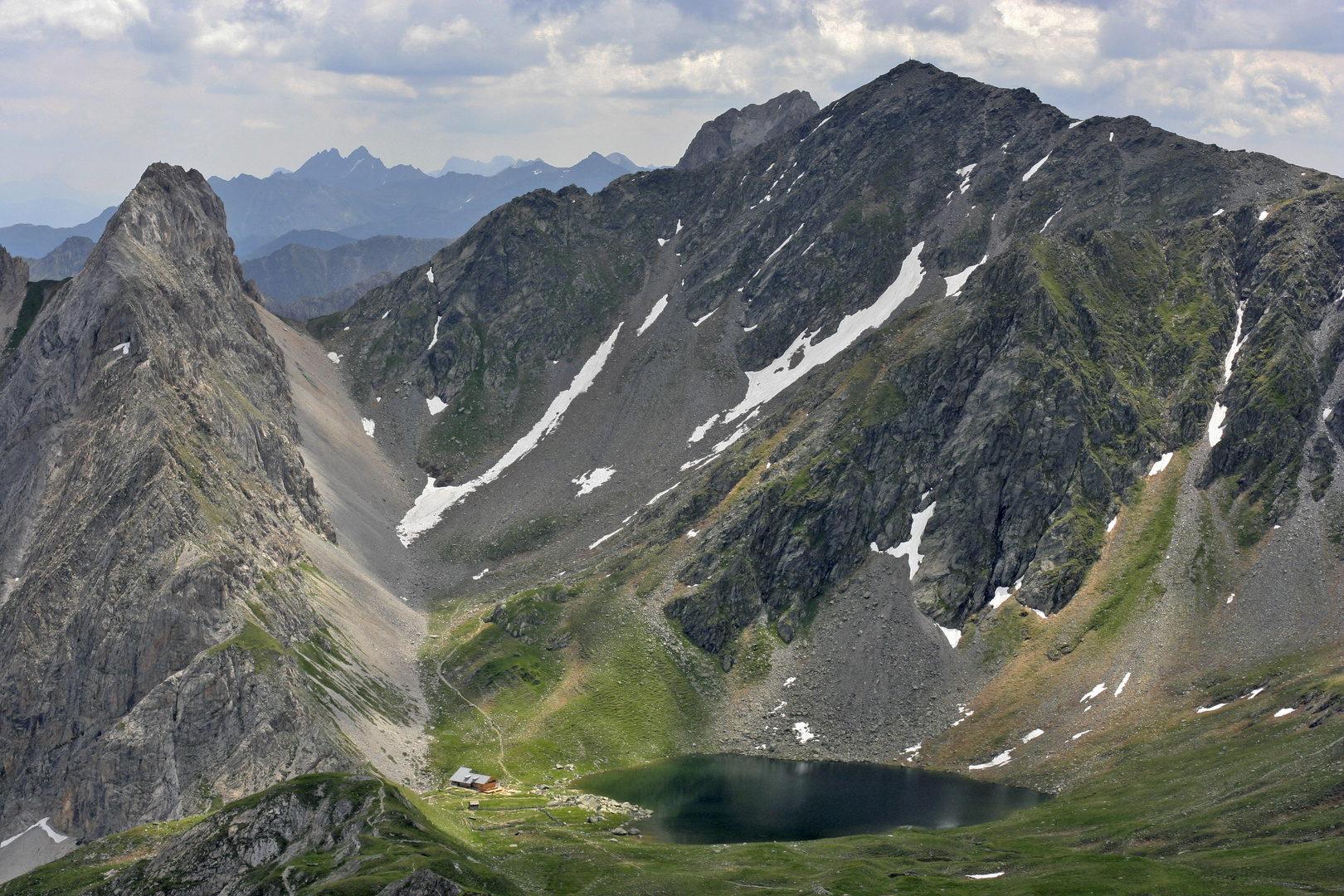 Hütte am See