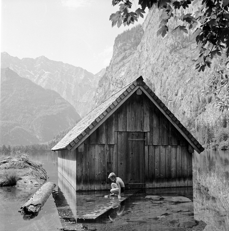 Hütte am See