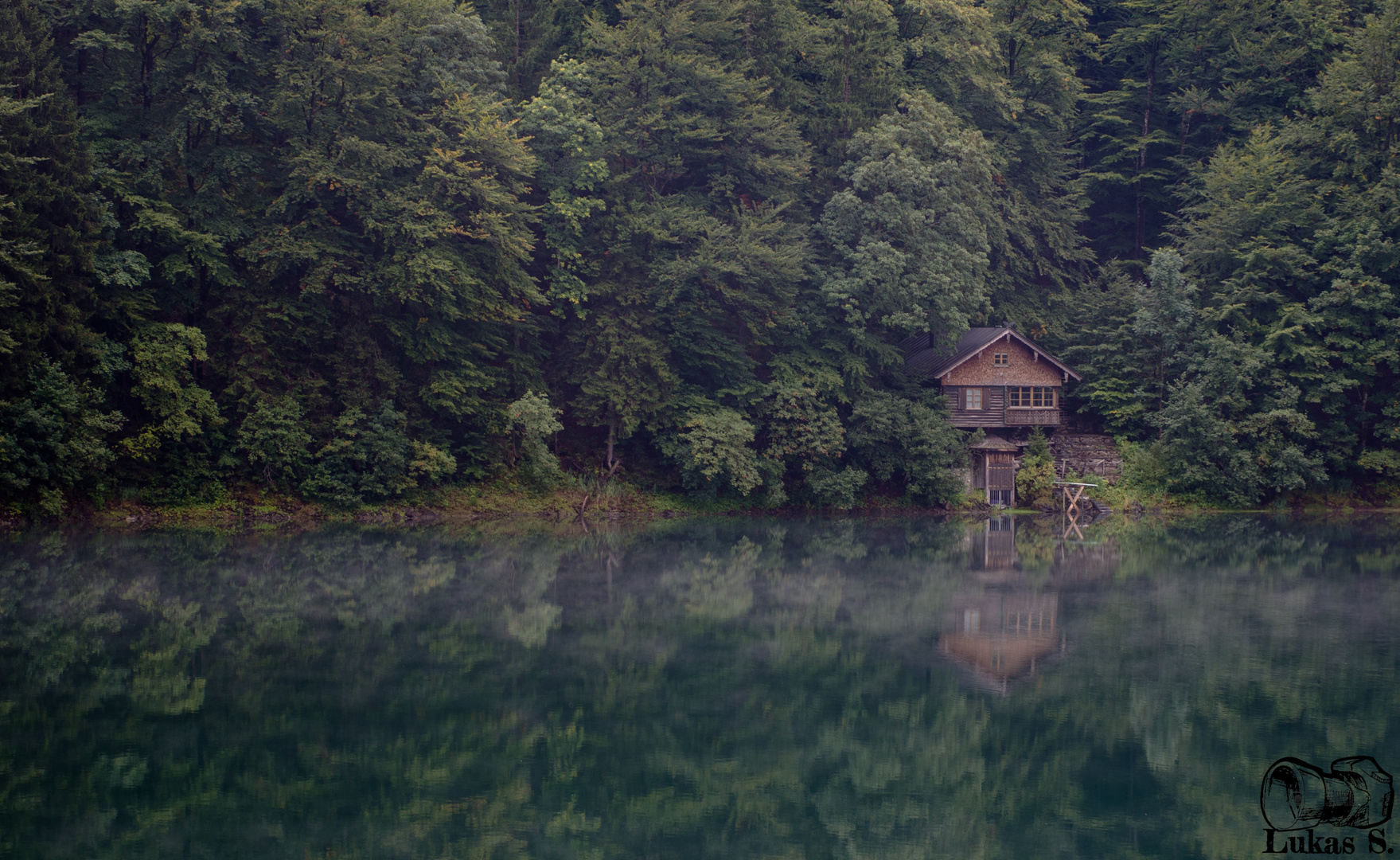 Hütte am See