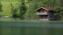 Hütte am See