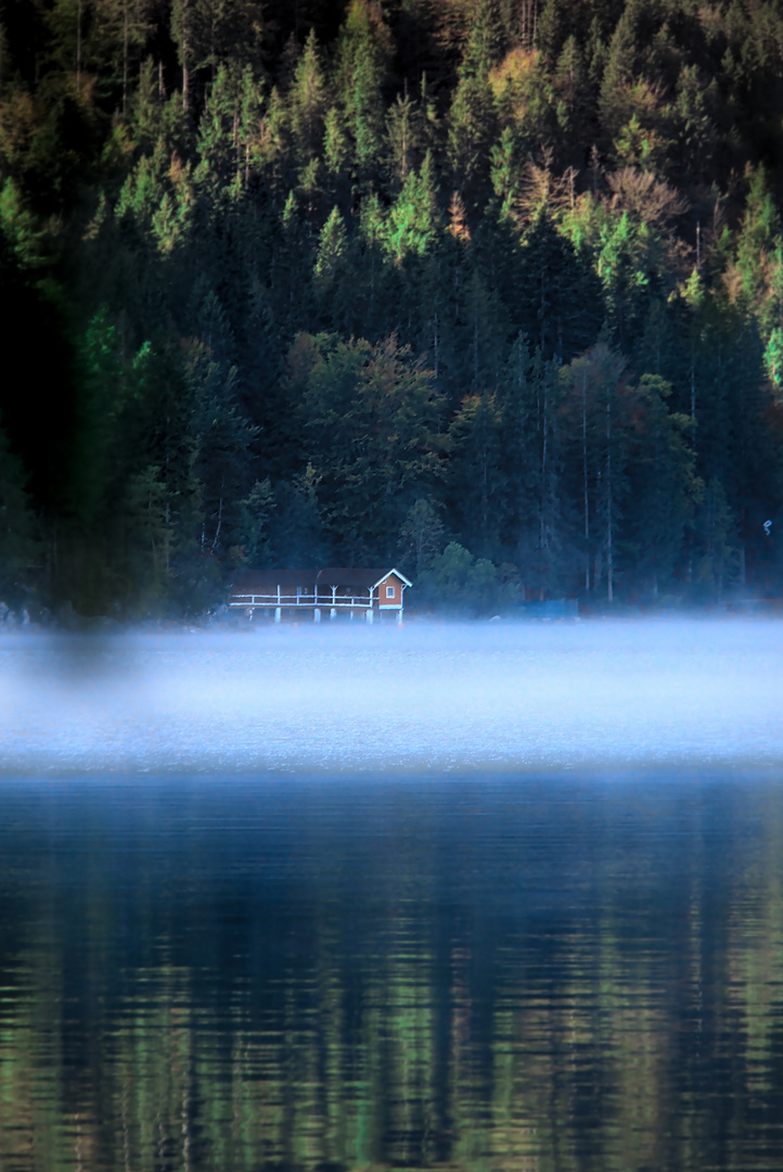 Hütte am See