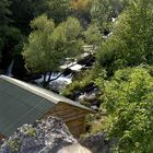 Hütte am Wasserfall