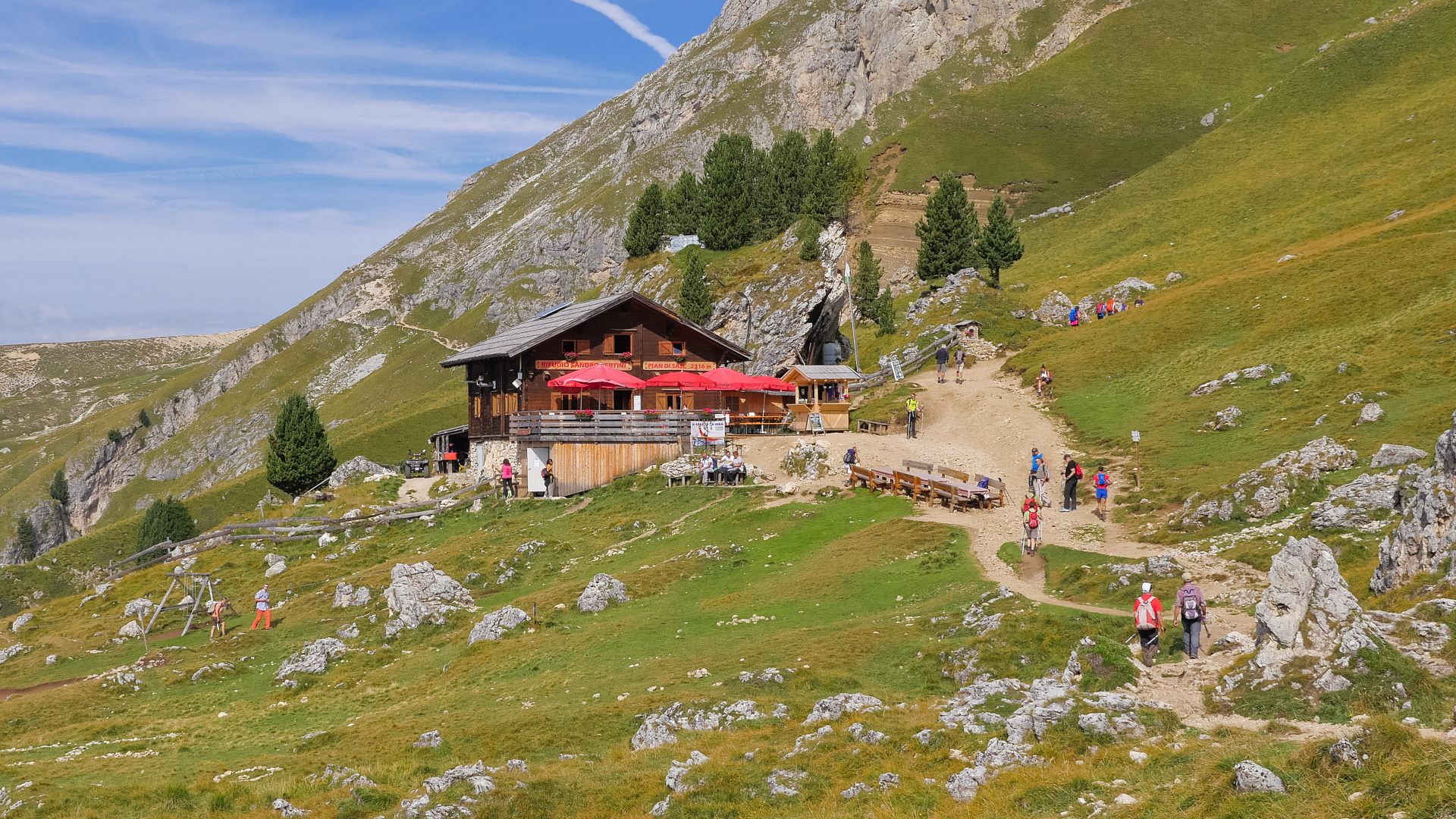 Hütte auf dem Weg zum Plattkofel Südtirol 2016