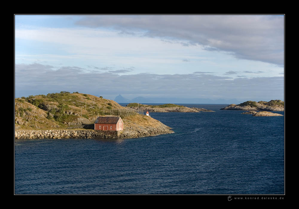 Huette bei Henningsvaer