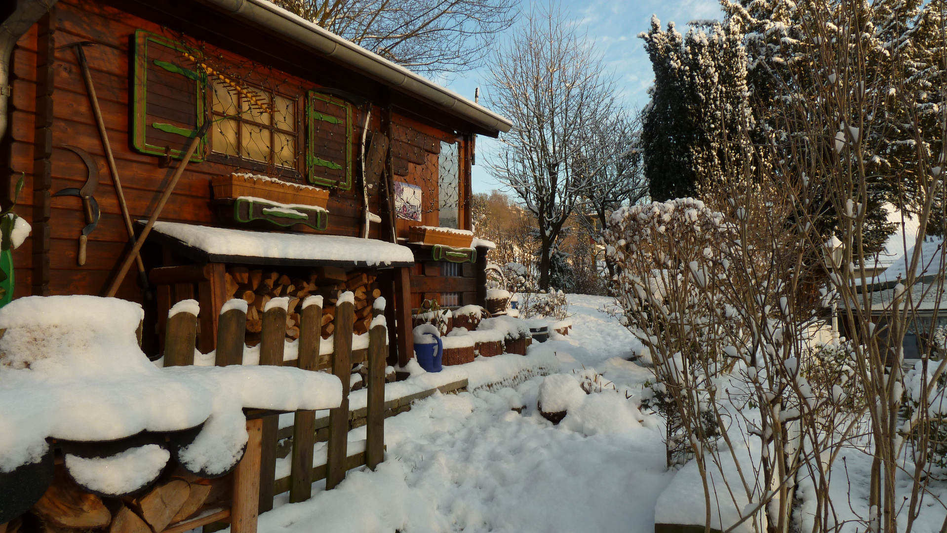 Hütte im Schnee