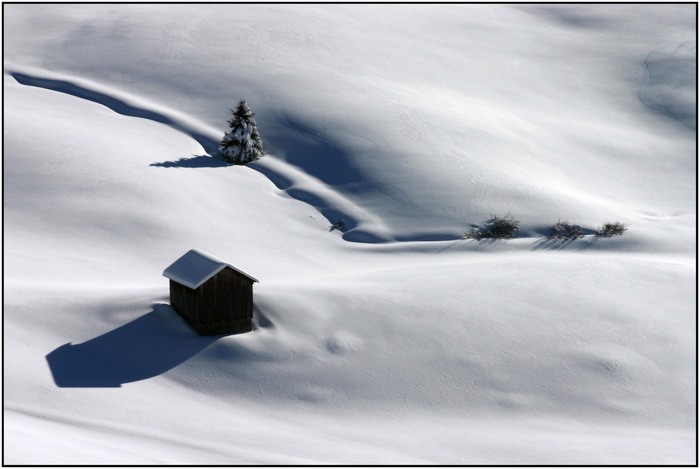 Hütte im Schnee