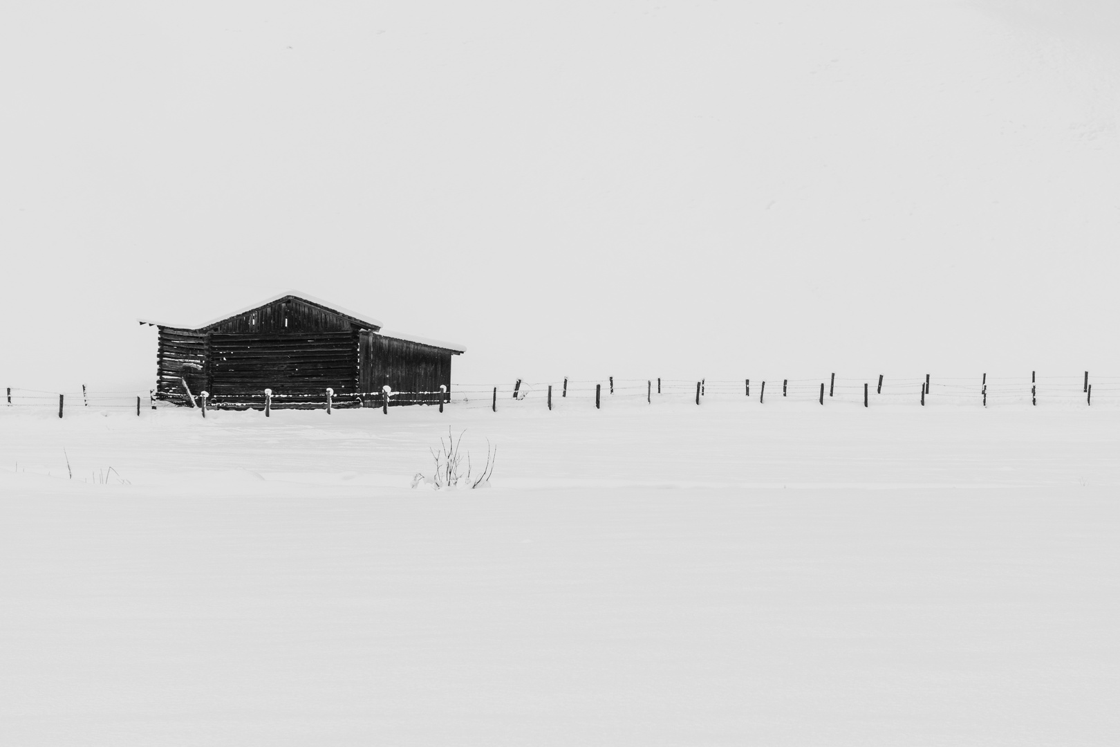 Hütte im Schnee