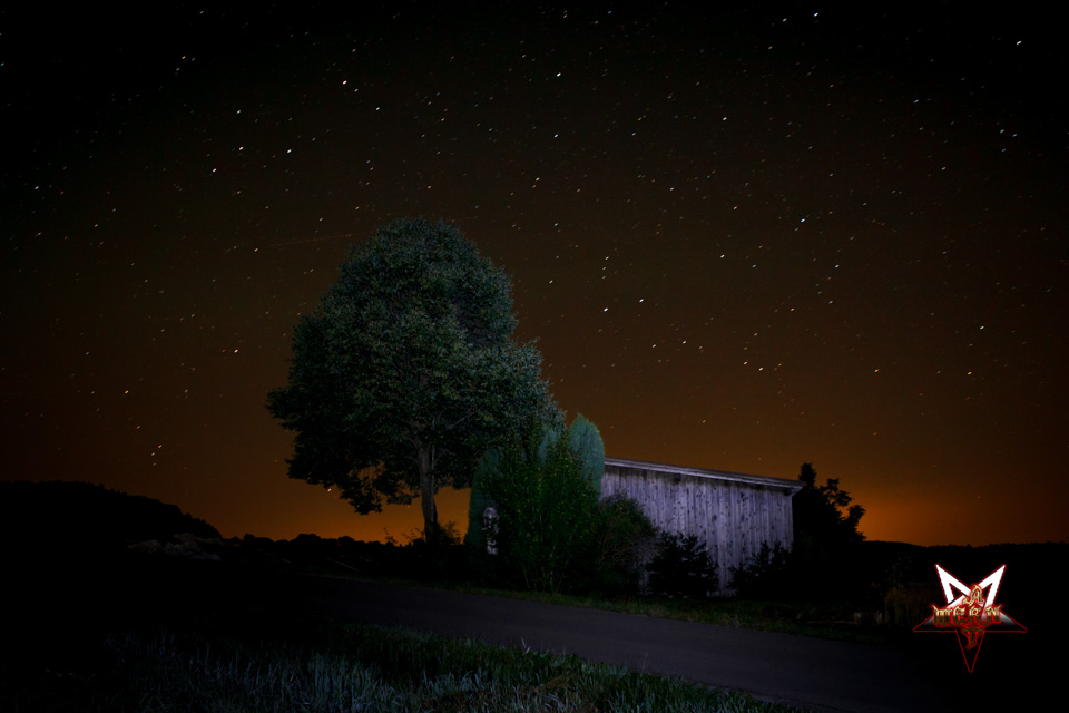 Hütte in der Nacht