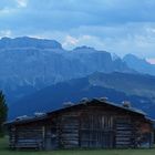 Hütte vor Sella und Langkofel