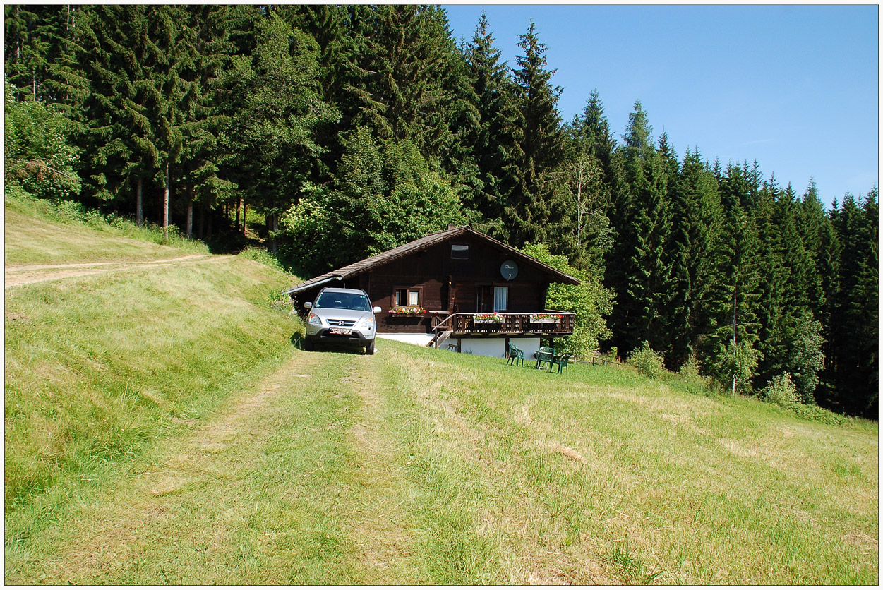 Hütte, Wiese, Wald...