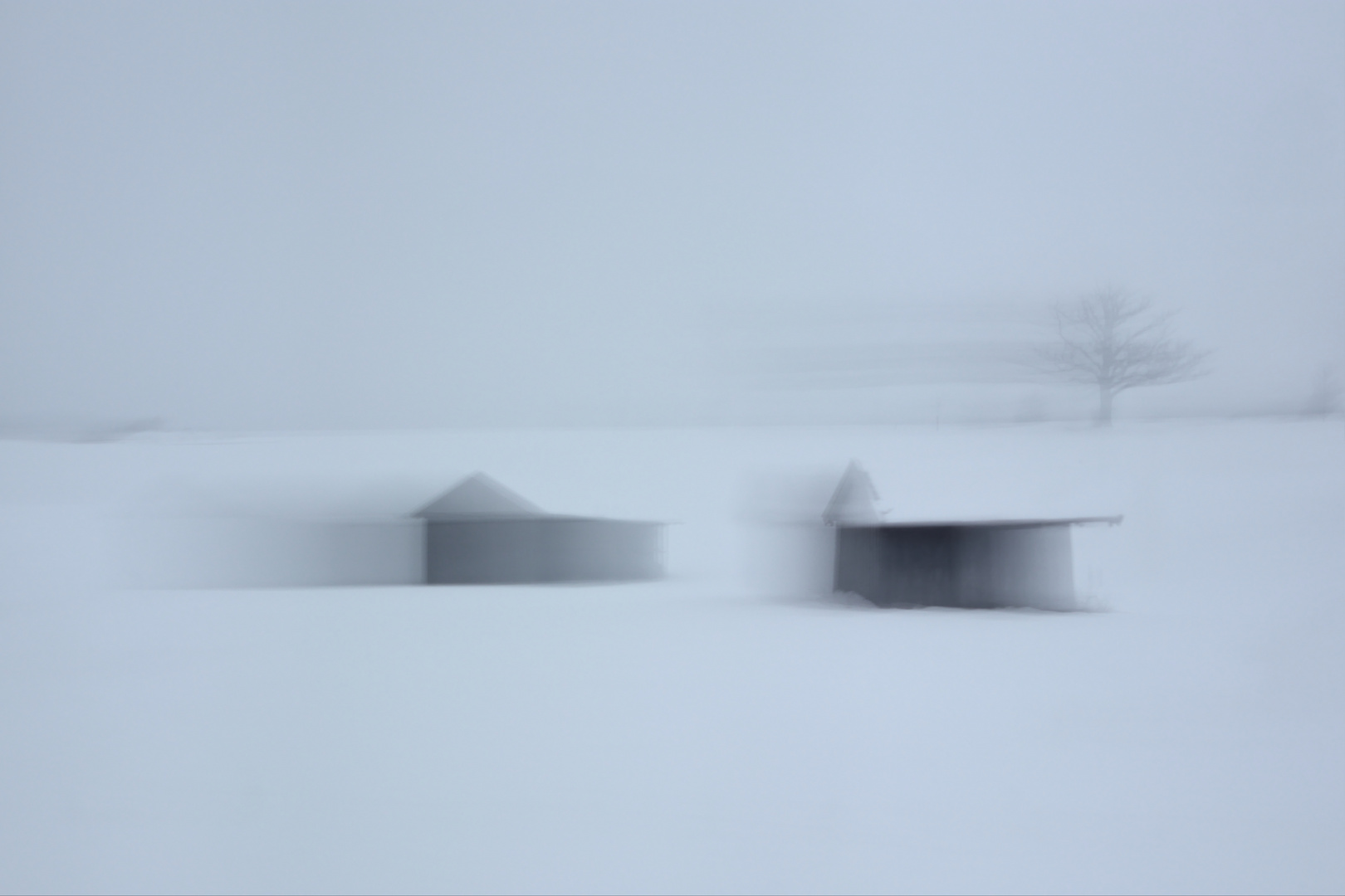 Hütten im Schnee