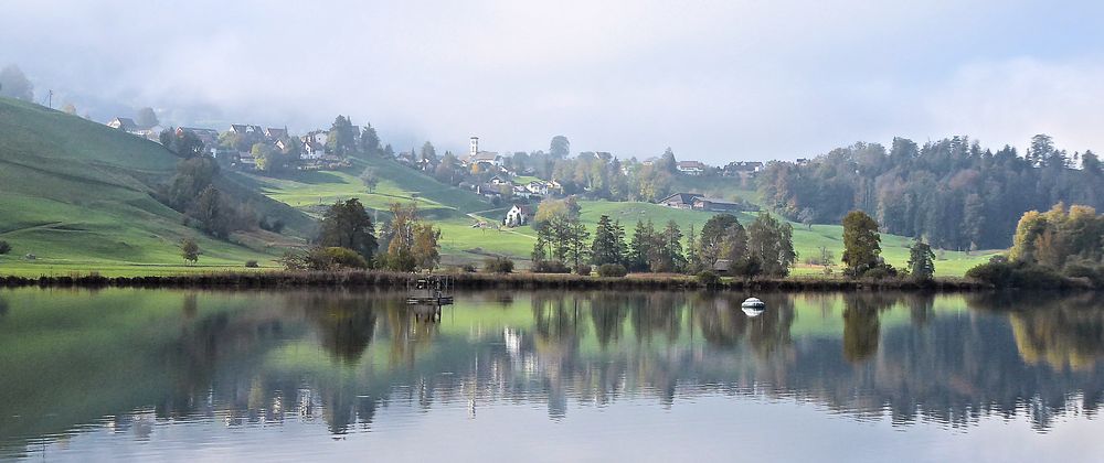 Hüttnersee mit Hütten