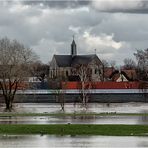 Huhwasser am Rhing ....