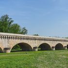 Huit arches du pont-canal d’Agen