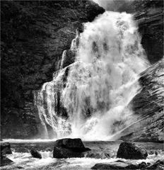 HULDEFOSSEN