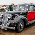 HUMBER SNIPE 36 4-light saloon