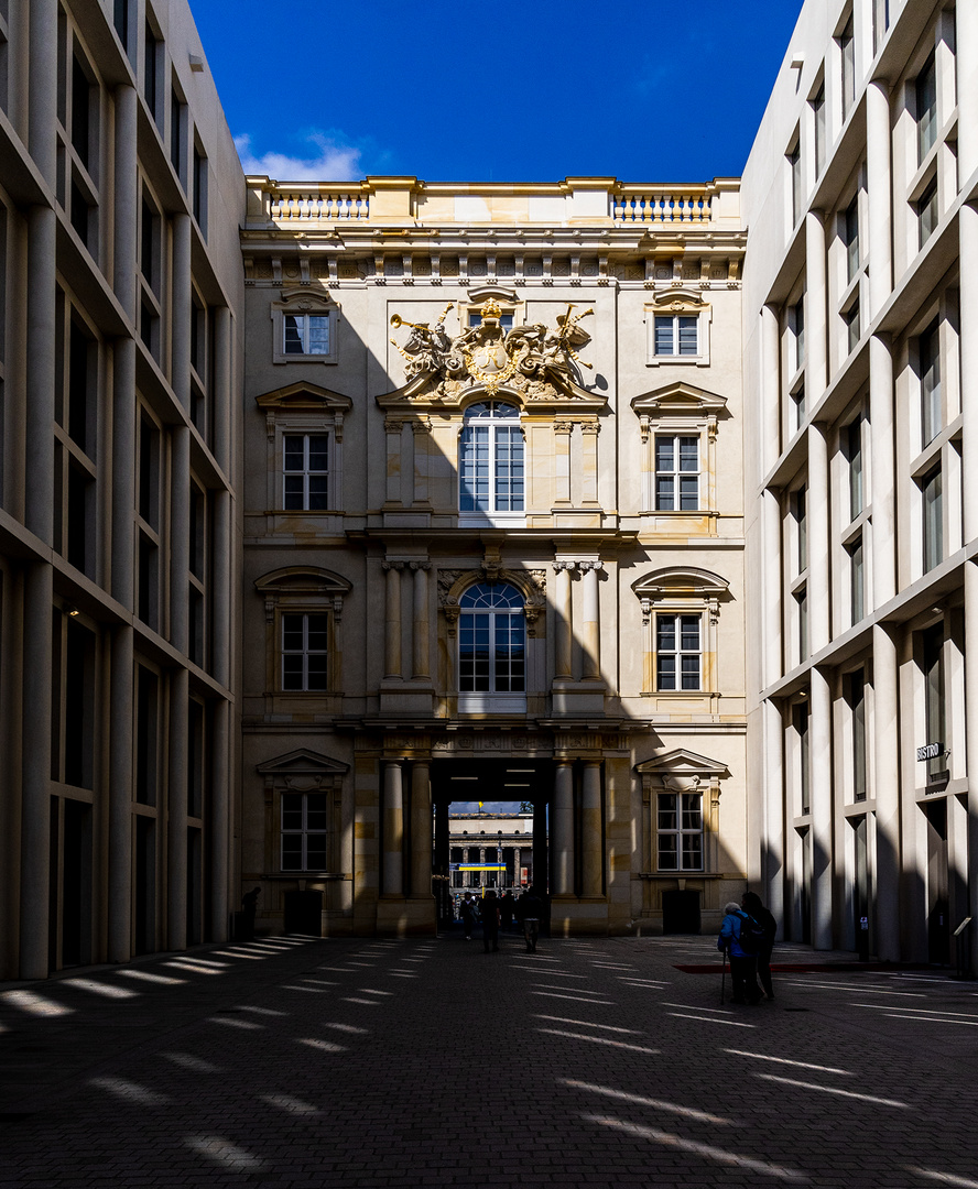 Humboldt-Forum oder Berliner Stadtschloß