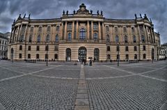 Humboldt-Universität