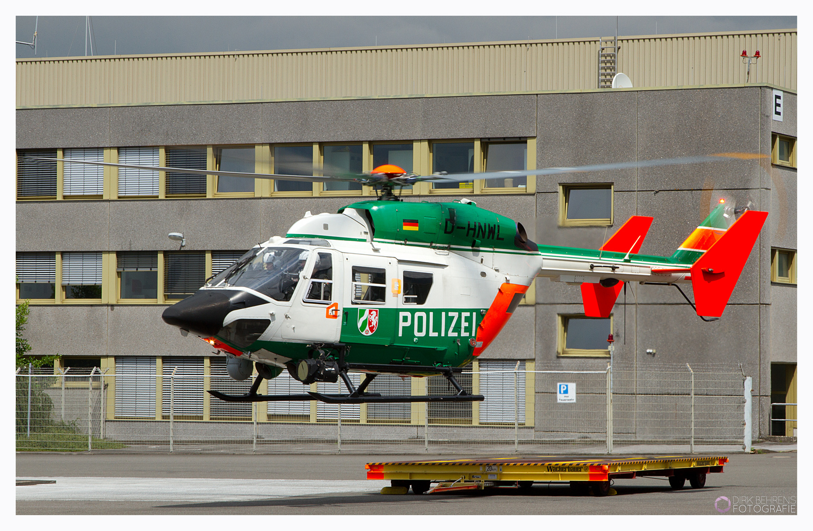 Hummel - Hubschrauber der Polizei NRW (Bild 1)