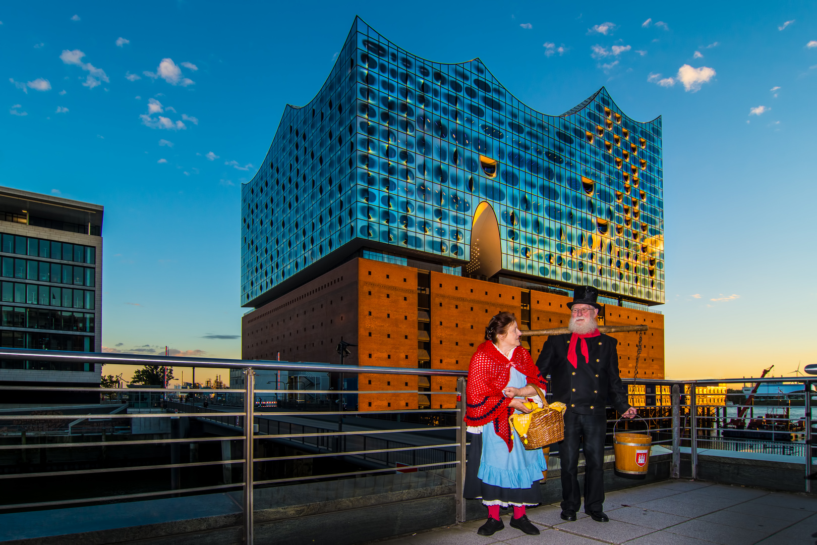 Hummel-Hummel, Zitronenjette und die Elbphilharmonie