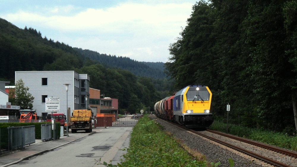 Hundefutter auf der Odenwaldbahn