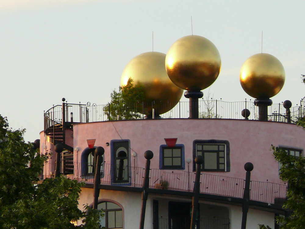 Hundertwasser