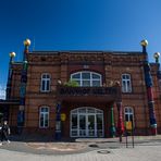 Hundertwasser-Bahnhof -1-