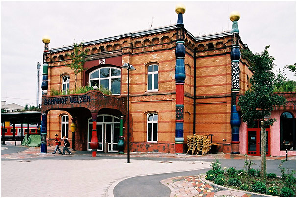 Hundertwasser-Bahnhof Uelzen 01