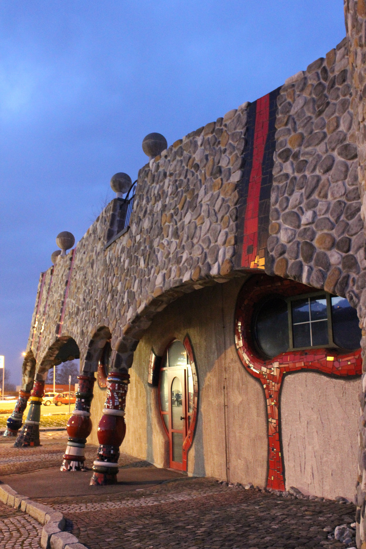 Hundertwasser Markthalle in Staad (Schweiz)