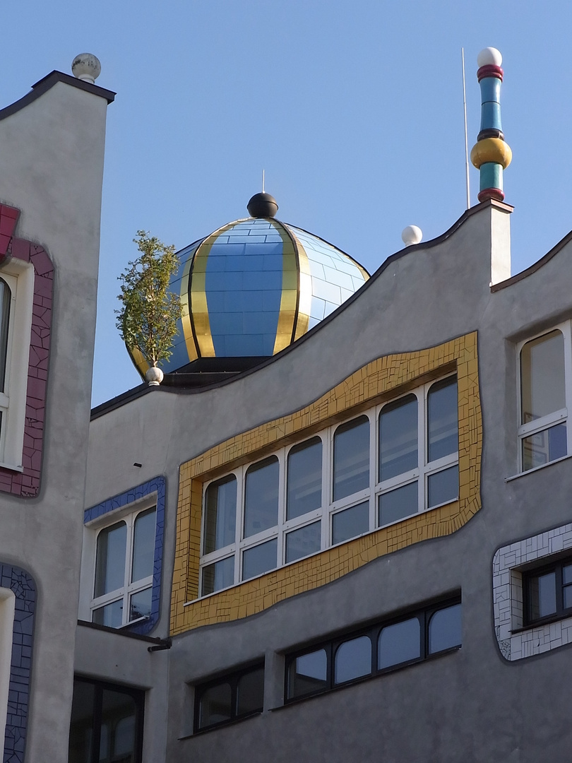 Hundertwasser-Schule in Wittenberg