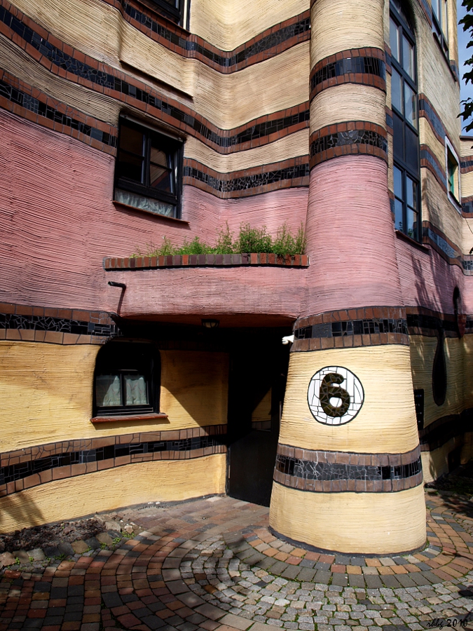 Hundertwasserhaus in Darmstadt - Detail (2)