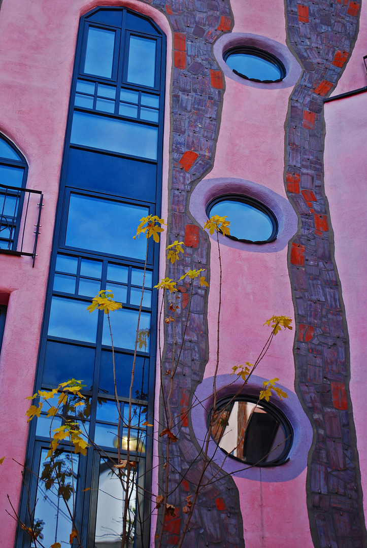 Hundertwasserhaus in Magdeburg... 10