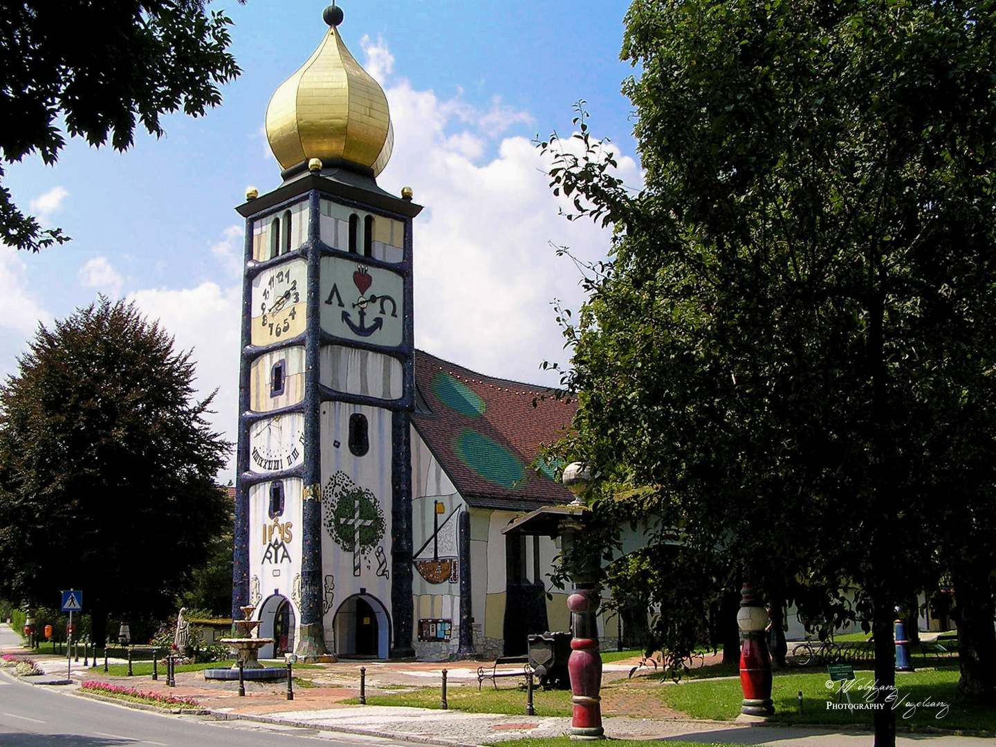 Hundertwasserkirche