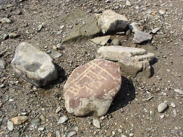 Hungerfelsen im Rhein