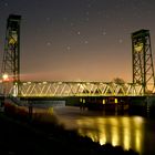 Huntebrücke bei Nacht