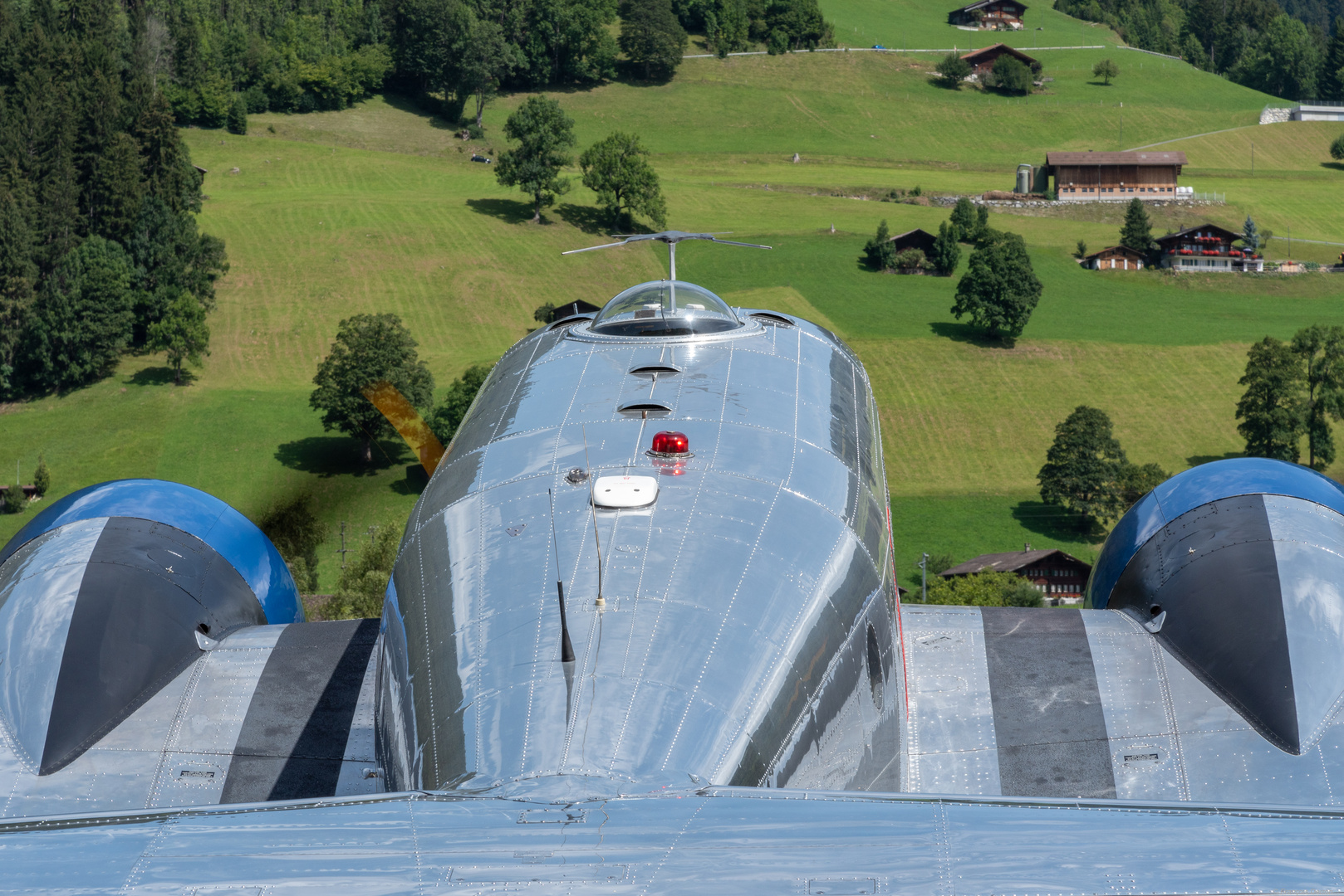 Hunter-Fest St.Stephan (CH) / Auf dem Rücksitz der Beechcraft 18