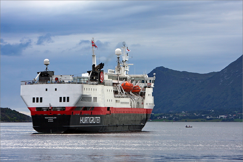 Hurtigruten in Alesund